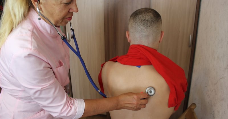 Addison Krankheit: Symptome, Ursachen und Behandlung verstehen